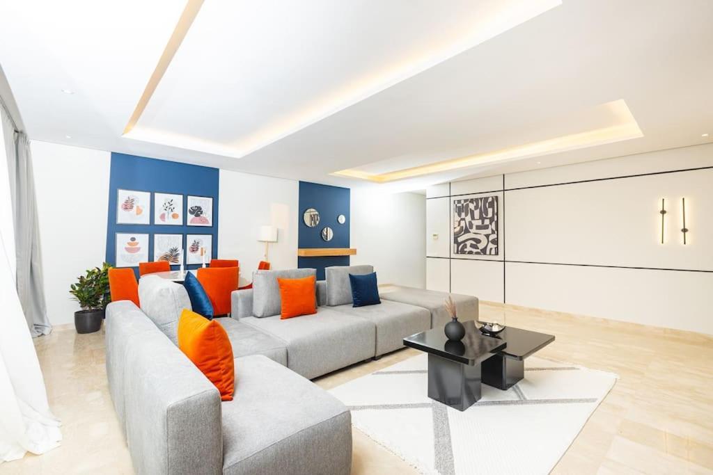 Apartament Modern 2Br Retreat In Marina Sale Luxury Living Hajja Zewnętrze zdjęcie
